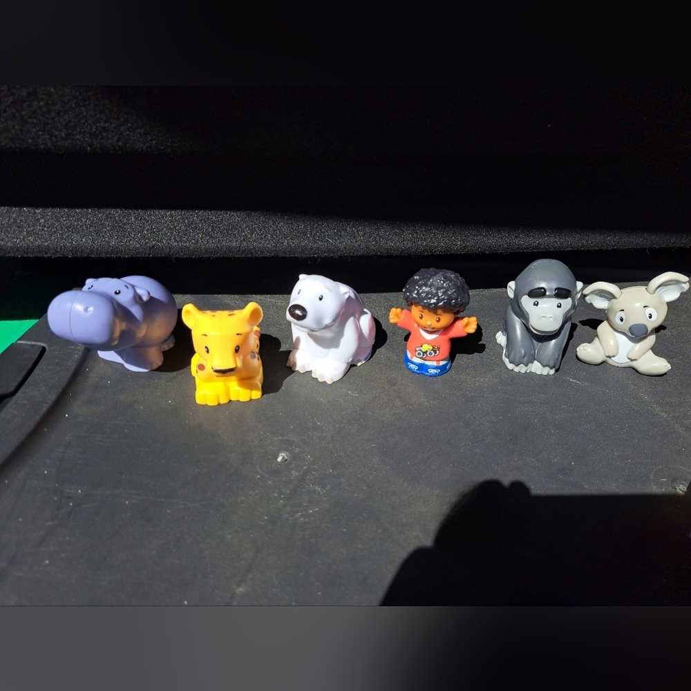 Fisher Price Little People Animals And Guy